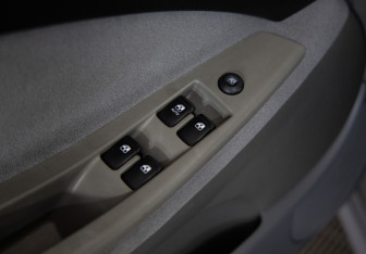 Подержанный автомобиль Chevrolet Lacetti Hatchback 2008 года (17 фото)
