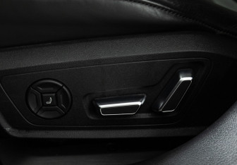 Подержанный автомобиль Audi A6 Sedan 2018 года (16 фото)