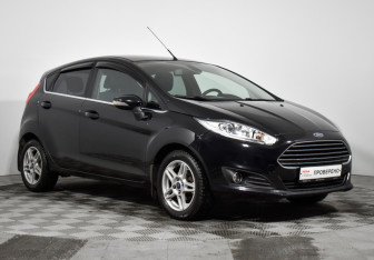Подержанный автомобиль Ford Fiesta Hatchback 2016 года (3 фото)