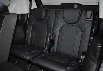 Подержанный автомобиль Exeed VX 2023 года (14 фото)