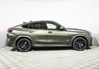 Подержанный автомобиль BMW X6 M 2021 года (4 фото)
