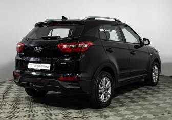 Подержанный автомобиль Hyundai Creta 2016 года (5 фото)