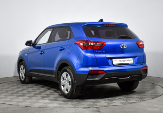 Подержанный автомобиль Hyundai Creta 2018 года (7 фото)