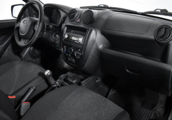 Подержанный автомобиль LADA (ВАЗ) Granta Sedan 2013 года (11 фото)