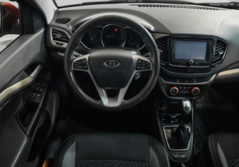 Подержанный автомобиль LADA (ВАЗ) Vesta Wagon 2020 года (10 фото)