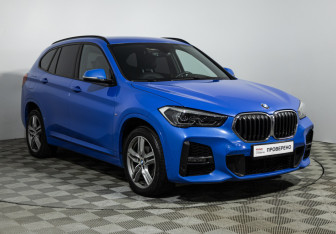 Подержанный автомобиль BMW X1 2019 года (3 фото)