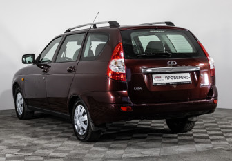 Подержанный автомобиль LADA (ВАЗ) Priora Wagon 2011 года (7 фото)