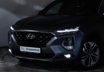 Подержанный автомобиль Hyundai Santa Fe 2018 года (2 фото)