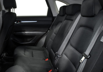 Подержанный автомобиль Mazda CX-5 2017 года (12 фото)
