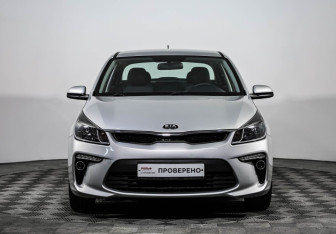Подержанный автомобиль Kia Rio Sedan 2020 года (2 фото)