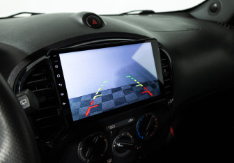 Подержанный автомобиль Nissan Juke 2014 года (15 фото)