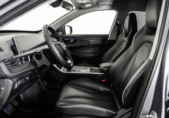 Подержанный автомобиль Chery Tiggo 4 2025 года (21 фото)