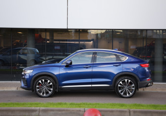 Подержанный автомобиль Geely Tugella 2021 года (9 фото)