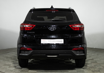Подержанный автомобиль Hyundai Creta 2017 года (6 фото)