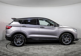 Подержанный автомобиль Geely Coolray 2021 года (4 фото)