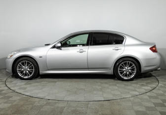 Подержанный автомобиль Infiniti G Sedan 2008 года (8 фото)