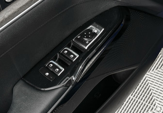 Подержанный автомобиль Kia K5 2020 года (10 фото)