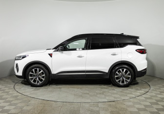 Подержанный автомобиль Chery Tiggo 7 Pro Max 2023 года (8 фото)