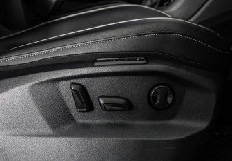 Подержанный автомобиль Volkswagen Tiguan 2021 года (29 фото)