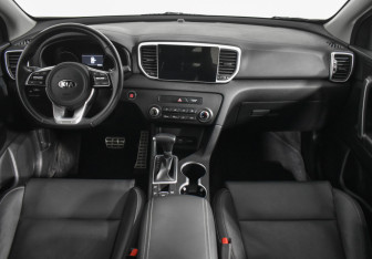 Подержанный автомобиль Kia Sportage 2020 года (13 фото)