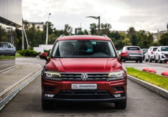 Подержанный автомобиль Volkswagen Tiguan 2018 года (4 фото)