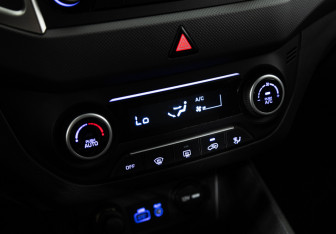 Подержанный автомобиль Hyundai Creta 2017 года (16 фото)