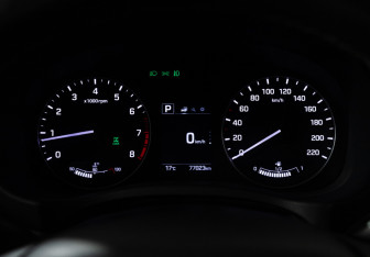 Подержанный автомобиль Hyundai Creta 2017 года (12 фото)