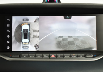 Подержанный автомобиль Voyah Free 2023 года (17 фото)