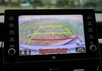 Подержанный автомобиль Toyota Camry Sedan 2021 года (21 фото)