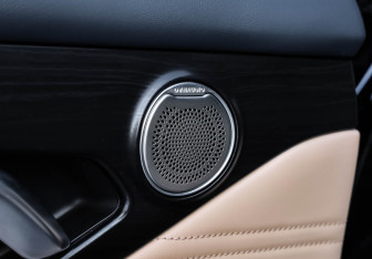 Подержанный автомобиль Voyah Free 2023 года (36 фото)