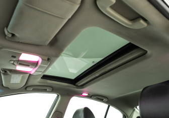 Подержанный автомобиль Infiniti G Sedan 2010 года (23 фото)