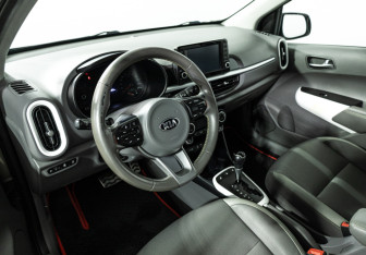 Подержанный автомобиль Kia Picanto 2018 года (11 фото)