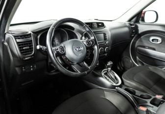 Подержанный автомобиль Kia Soul 2018 года (11 фото)