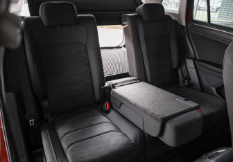 Подержанный автомобиль Volkswagen Tiguan 2017 года (26 фото)