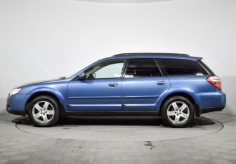 Подержанный автомобиль Subaru Outback Wagon 2007 года (8 фото)