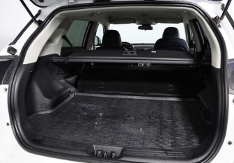 Подержанный автомобиль Geely Atlas 2020 года (29 фото)