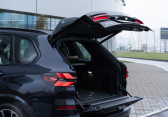 Новый BMW X5 2024 (11 фото)