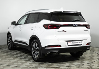 Подержанный автомобиль Chery Tiggo 7 Pro 2021 года (7 фото)