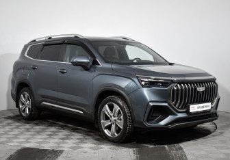 Подержанный автомобиль Geely Okavango 2023 года (3 фото)