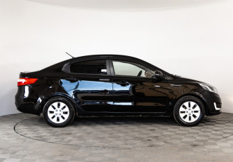 Подержанный автомобиль Kia Rio Sedan 2012 года (4 фото)