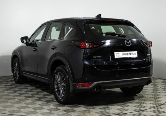 Подержанный автомобиль Mazda CX-5 2018 года (7 фото)