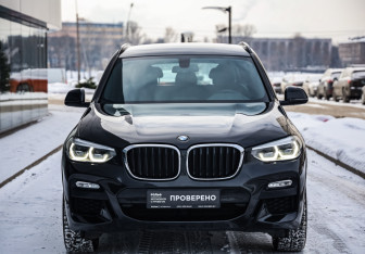Подержанный автомобиль BMW X3 2019 года (3 фото)