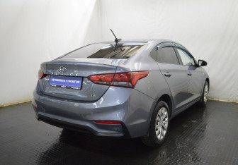 Подержанный автомобиль Hyundai Solaris Sedan 2018 года (5 фото)