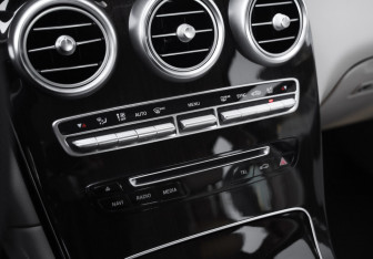 Подержанный автомобиль Mercedes-Benz GLC Coupe 2017 года (22 фото)