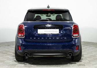 Подержанный автомобиль MINI Countryman 2017 года (6 фото)