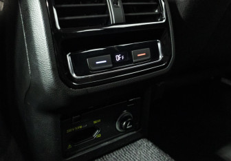 Подержанный автомобиль Volkswagen Passat Wagon 2019 года (20 фото)