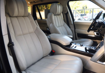 Подержанный автомобиль Land Rover Range Rover 2016 года (27 фото)