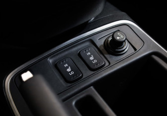 Подержанный автомобиль Honda CR-V 2016 года (20 фото)