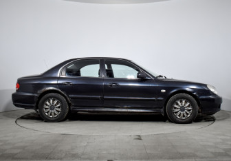 Подержанный автомобиль Hyundai Sonata 2008 года (4 фото)
