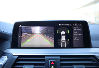 Подержанный автомобиль BMW X4 2021 года (16 фото)